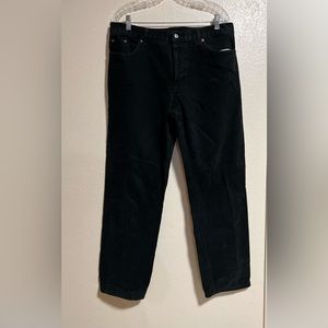 The Jean is very nice but the two front pockets are broken